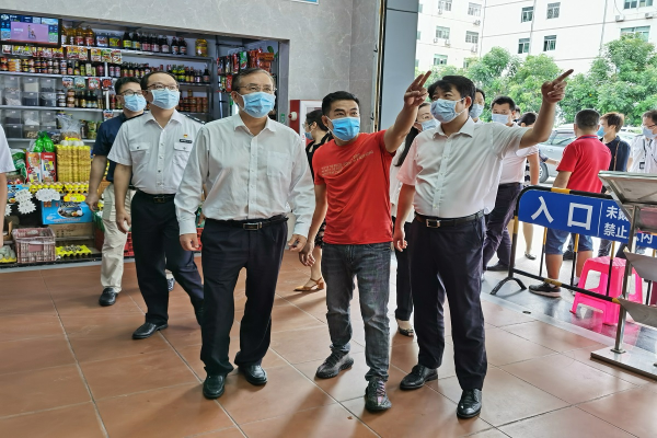 省市场监管局党组成员、副局长钱永成同志率队来深圳市调研农贸市场综合治理工作.jpg